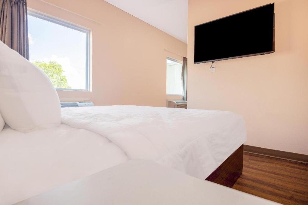 Royal Inn & Suites Adairsville Esterno foto